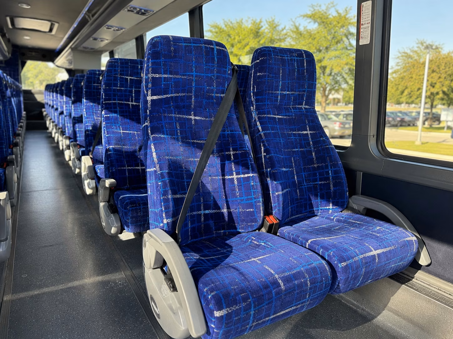 how the type of bus you choose changes charter bus prices in minneapolis minnesota