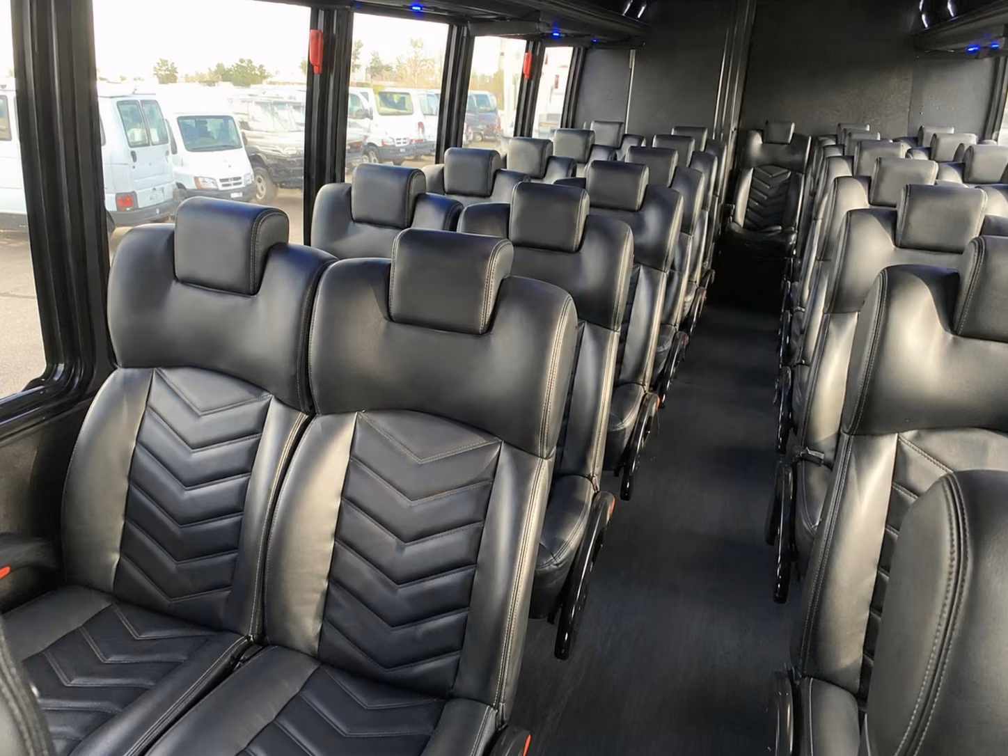 minneapolis 20 passenger minibus rental