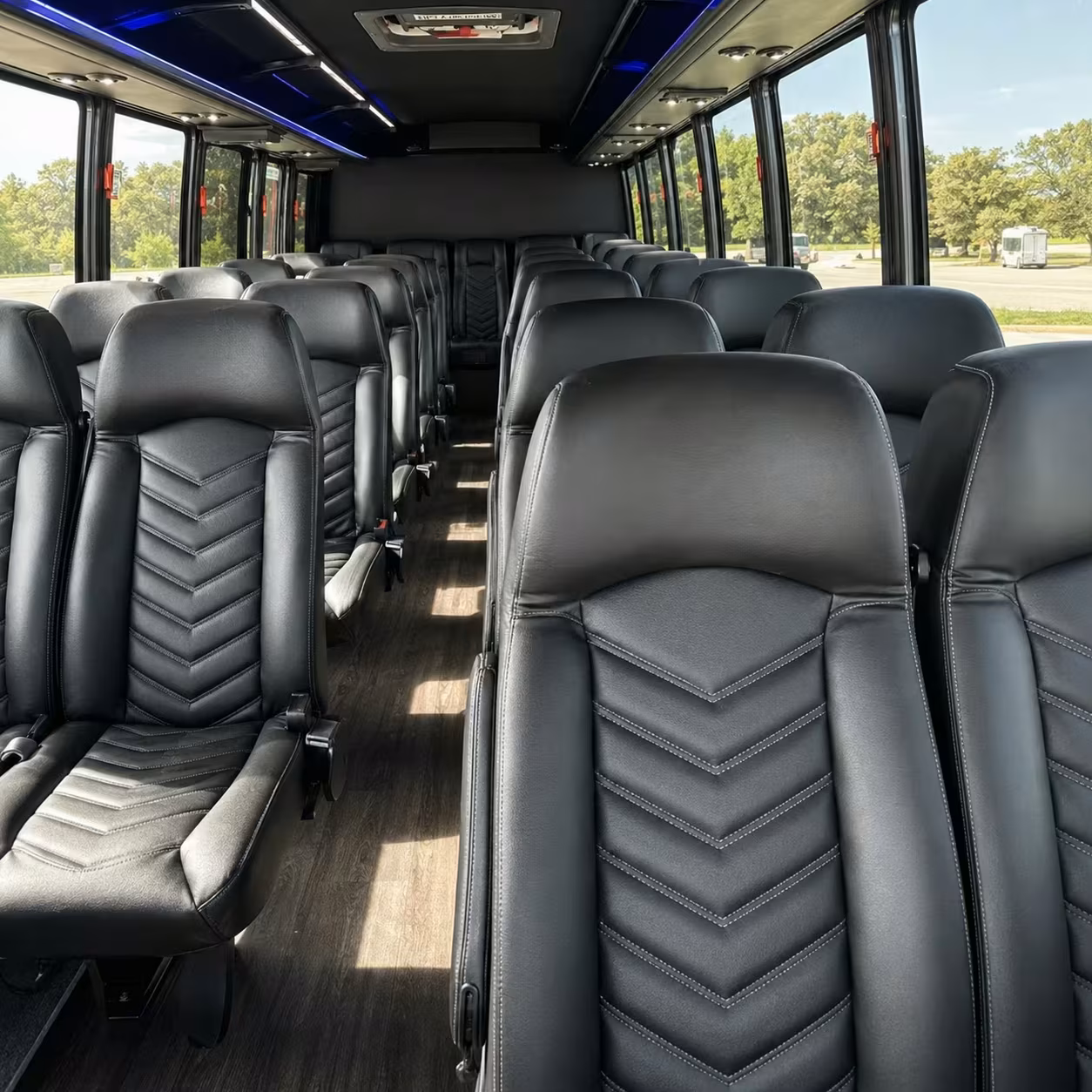 minneapolis 25 passenger minibus rental