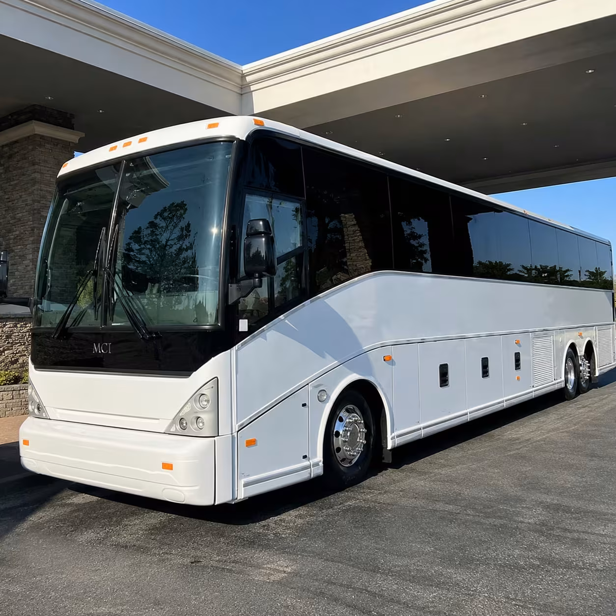 minneapolis airport transportation for traveling employees at msp
