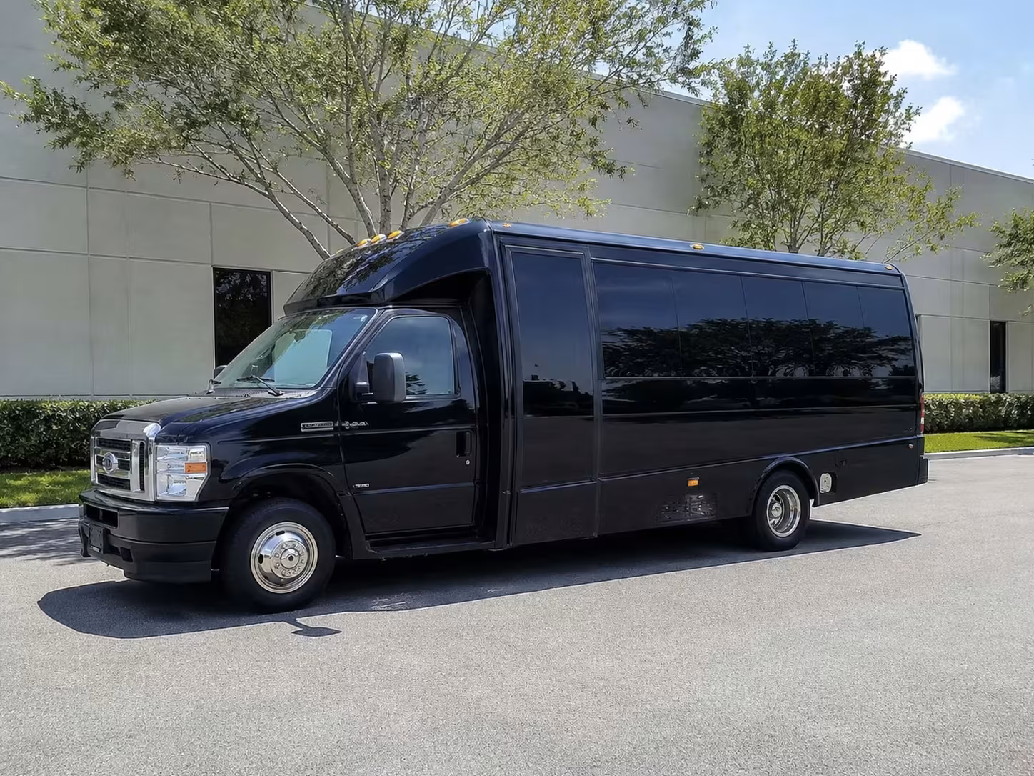 minneapolis corporate transportation