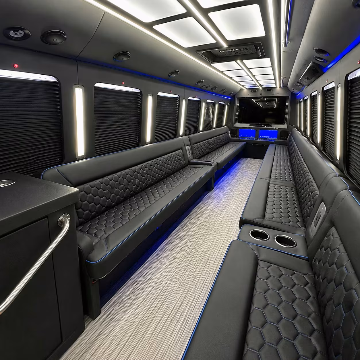 minneapolis prom transportation