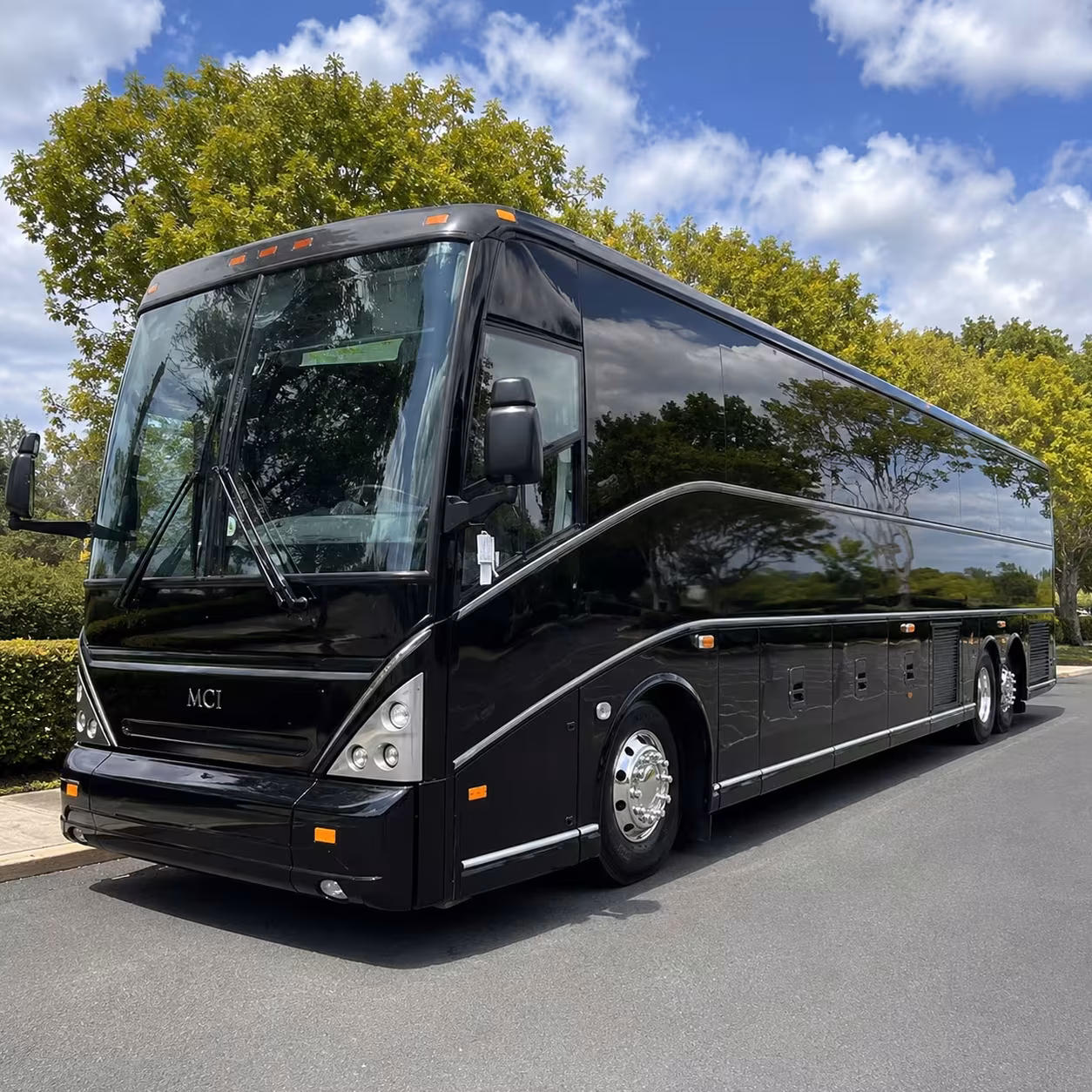 minneapolis wedding shuttle buses for every venue
